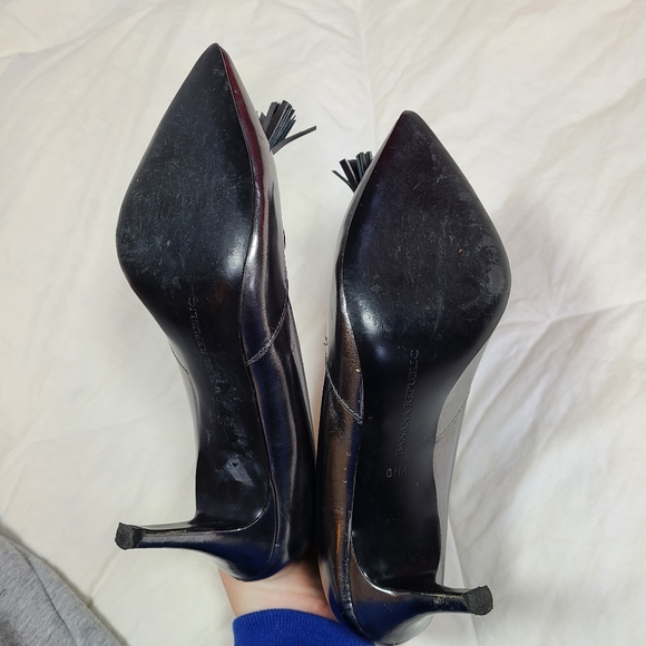 Banana Republic | Deep Silver Shoes - Picture 7 of 7